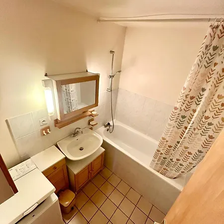 Les Chenes Rouges 4/p *