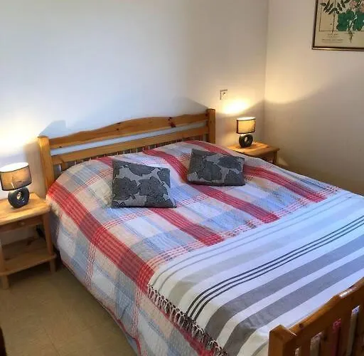 Les Chenes Rouges 4/p 热拉梅