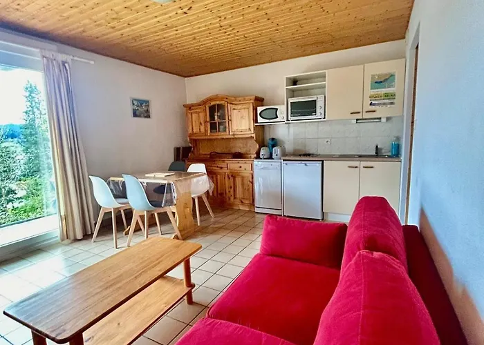 Les Chenes Rouges 4/p * 热拉梅